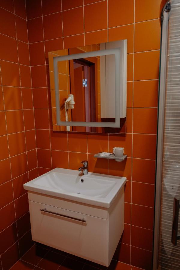 Lomo Hotel Umanʼ Dış mekan fotoğraf